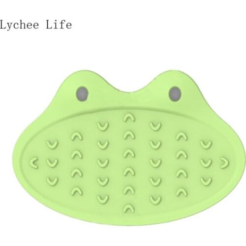 Lychee Life 1Pcs Silicone Frog Flexible Ironing Blanket Heat-resistant Dotted Bubbled Portable Iron Rest Board Pad Diy Sewing