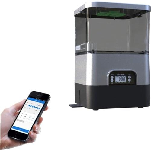 Large capacity koi fish pond automatic feeding device can be controlled by mobile phone