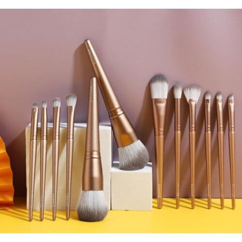 MAANGE 7/12pcs Eye Makeup Brushes Set Eye Shadow Eyebrow Power Brushes Facial Makeup Cosmetic Brush Tools Maquiagem Eye Brush