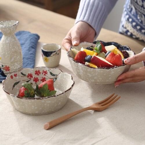 LingAo Japanese ceramic fruit and vegetable salad Bowl creative USES a large pudding souffle bowl for baking