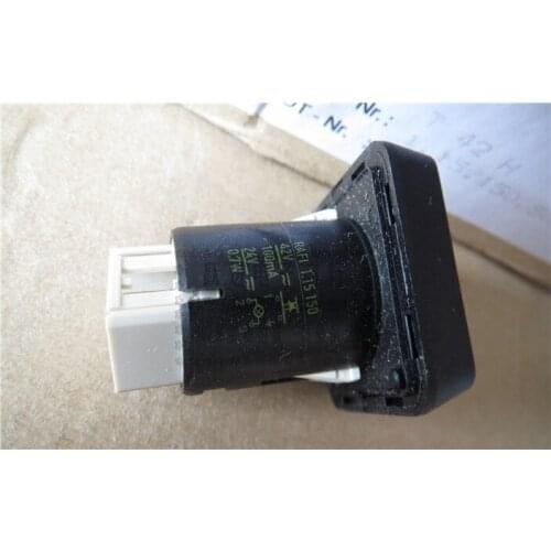 Original new 100% 1.15.150.506/0000 square button press movable reset power switch 1.15.150.506 100mA 42V 24V0.7W