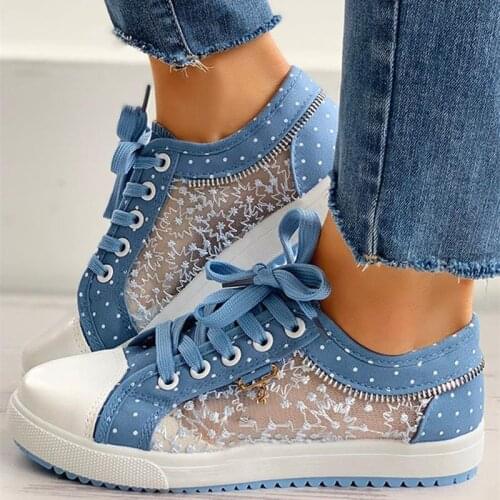 Women Shoes 2021 Fashion Summer Casual Shoes Cutouts Lace Canvas Hollow Breathable Platform Flat Shoes Woman Sneakers