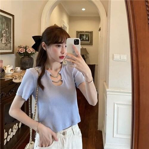 Short Top Clothes Tee Womens 2021 New Short Sleeve T-Shirt Summer Iron Chain Design High Waist Sweet Hot Girls Style Tshirt Ins