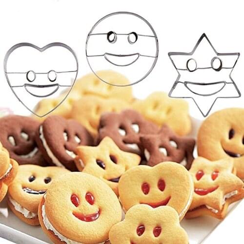 4PCS/Set Stainless Steel Cookie Cutters Set Smile Face Shape Moulds Non-Stick Biscuit Moulds Set DIY Baking Cake Pastry Bakewar