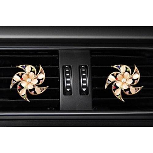 Inlay Water drill windmill car Air conditioning outlet perfume car perfume car interior accessories car fragrance