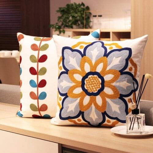 45X45cm Delicate Embroidery Floral Birds Throw Pillow Colorful Cushion Decorative Luxury Cotton Pillow Case Sofa Cushion Cover