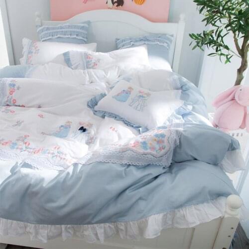100% Cotton Blue Embroidery Rabbit Wedding Lace Bedding Set High-Density Soft Silky King Queen Size 4pcs Bedding Duvet Cover