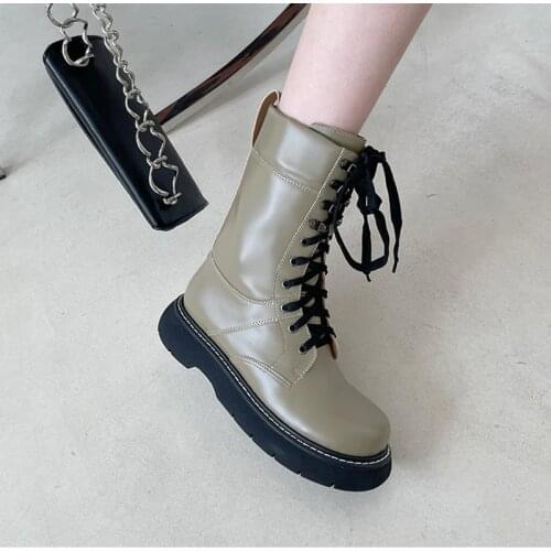 2021 New women ankle boots flat shoes fashion platform boots round toe lace-up boots for ladies outdoor