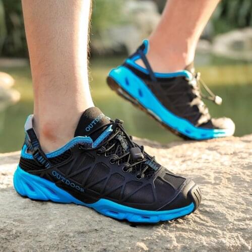New Ultra Light High Quality Men Hiking Shoes Air Mesh Outdoor Sneakers Breathable Unisex Women Sneakers Climbing Trekking Shoes