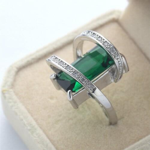 Fashion Silver Plated Jewelry Ring Rectangle Shape Emerald Zircon Gemstones Rings for Man Women Wedding Party Gift Accessories