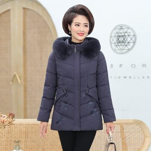Womens winter coat middle-aged and elderly mother cotton coat middle-aged women thickened down cotton jacket with cap