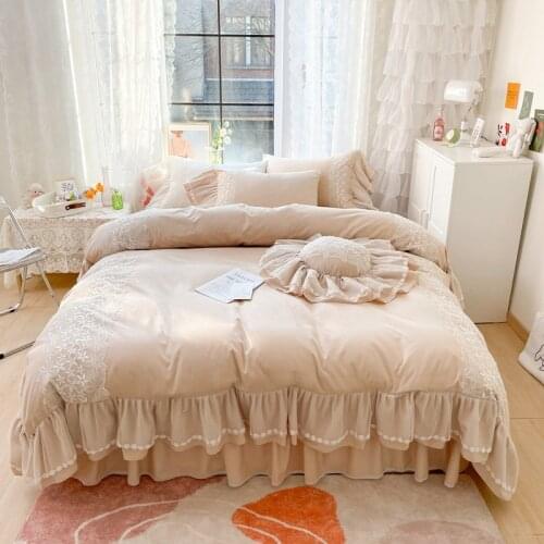 4Pcs Vintage Farmhouse Ruffle Lace Duvet Cover Set 100%Cotton Luxury Soft Bedding Set 1Duvet Cover 1Bedskirt 2 Pillow shams