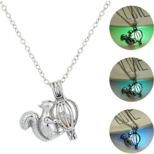 Glowing Squirrel Pendant Necklaces Women Luminous Stone Sliver Plated Necklace Glow in the Dark Necklaces Jewellery