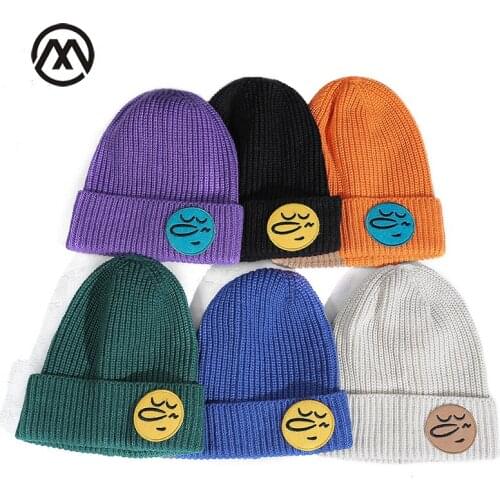 New style men/women winter hats knitted hat cartoon label patch hat woman beanie hedging cap outdoor warm hats cotton for winter