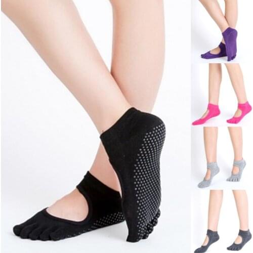 New Five Finger Women Socks Anti-slip Split Toe Floor Socks Hollow Out Ankle Socks Fitness Solid Female Socks 5 Colors