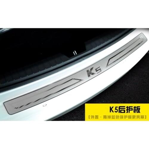 Stainless steel protective Pad on the rear trunk Trim rear cover threshold car styling door sill For KIA K5 2016