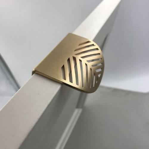 32 96 mm Modern simple edge banding kitchen cabinet door handle stain brass drawer cupboard Gusset knob pull