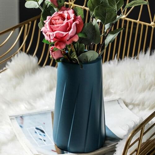 BLUELANS Plastic Flower Vases