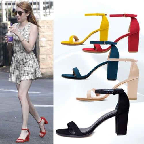 New Fashion 2017 New Arrival Five Color Famous Star Favorite Shoes Concise Middle Square Heel Peep Toe Lady Sandals Girls Pumps