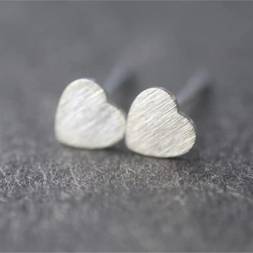 Female Cute Heart Stud Earrings For Women Wedding Jewelry Vintage Fashion Silver Color Metal Engagement Earrings Birthday Gifts