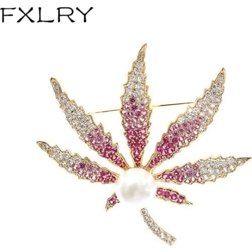 FXLRY Elegant Multicolor Micro Pave Cubic Zirconia Maple Leaf Pearl Brooches For Mother Gift Shawl Coat Jewelry