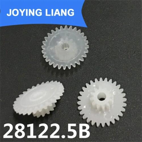 28122.5B 0.5M Plastic POM Gear Diameter 15mm 28 Teeth + 12 Teeth Two Layer Gear 2.5mm Hole DIY Toy Parts Accessories