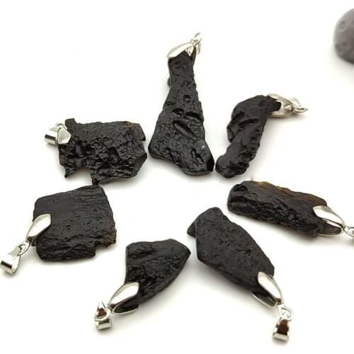 Natural tektite meteorite original rock irregular meteorite Pendant Black Glass meteorite collection gift ornament handicraft