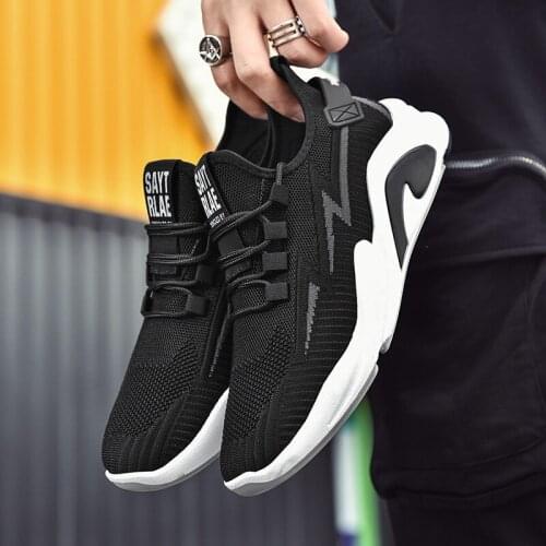 Mens shoes flying woven sports shoes with front strap Korean fashion mens casual shoes running shoes spring 2021