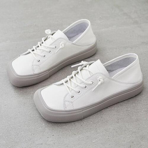Casual Board Shoes Korean Version of All-match Square Toe Leather White Shoes Female 2021 New Mother Shoes Womens Shoes