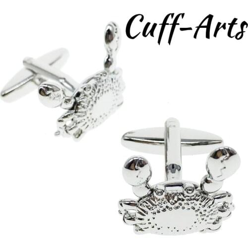 Cuffarts 2018 silver plated crab cufflinks with moveable claws.great detailing shown throughout. novelty cufflinks C10010