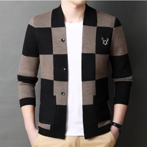 Trend Brand Fashion Plaid Cardigan Coat Men Leisure Khaki Blue Mens Sweaters British Style Autumn New Knitted Cardigan Sweater