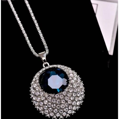 Korean Style Versatile Pendant Long Necklace Collier Femme Crystal Rhinestone Round Necklace Women Accessories Chokers Necklaces