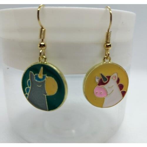 Yungqi New Animal Unicorn Coin Pendants Earrings For Women Girl Simple Design Horse Cat Round Drop Earring Jewelry Brinco