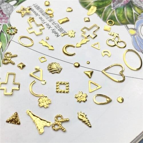 1000Pcs Nail Art Gold Nail Metal Rivets Studs 3D Nail Punk Bow Star Moon Heart Triangle Square Rivet Gems Nail DIY Sticker Craft
