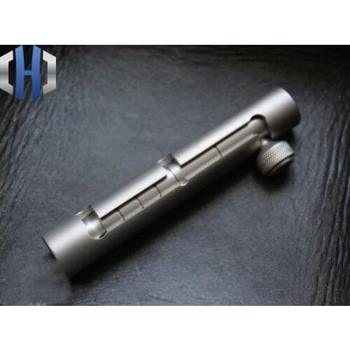 EDC Titanium Alloy Tungsten Steel Attack Telescopic Broken Window Hit Tool Key Pendant