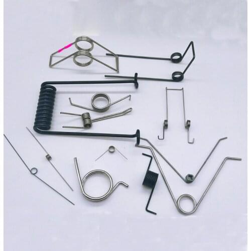 2pcs wire diameter 3.5mm outer diameter 17.4mm number of turns 14ring left and right a couple hook torsion spring 111 long