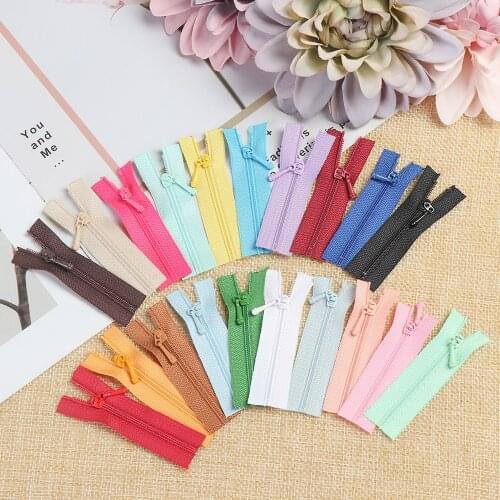 5Pc 5*1.7cm 20 Colors Mini Zipper Doll Clothing Zippers Handmade Sewing Scrapbooking Garment Applique DIY Doll Clothes Accessory