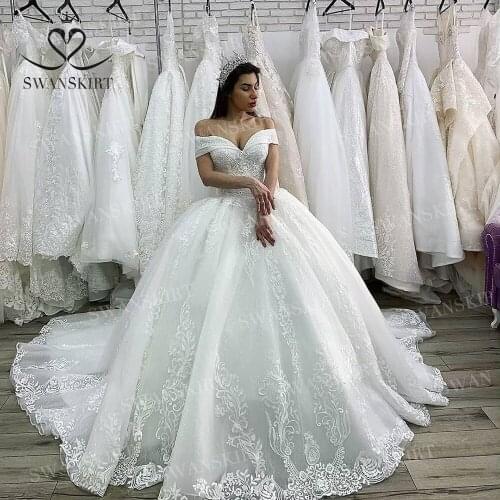 Luxury Beaded Wedding Dress 2020 Appliques Lace Up Princess Ball Gown Bride Customized SwanSarah XZ03 Plus Size Vestido De Noiva