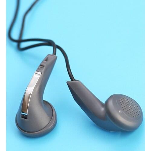 High Quality Flat Earphone 15mm Speaker Dynamic Earphone Balanced Sound Headset 150cm Cable