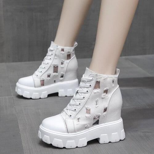 2020 Female New High top canvas Women Booties Lace Up winter women shoes Korean version Thick bottom Internal increase sneakers