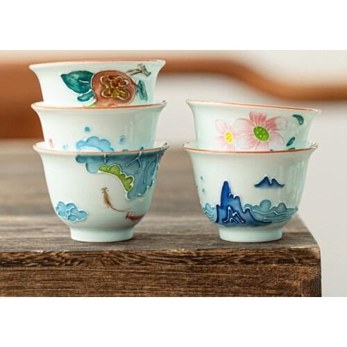 Hand-painted Kung Fu tea cup household single cup tea cup handmade ceramic tea bowl embossed celadon NO.YZ74