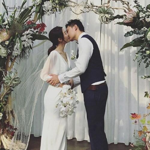 Tanya V Neck Long Sleeves Simple Wedding Dresses 2021 Elegant Side Split Vintage Bridal Gown Boho Beach Vestido De Noiva SWD003