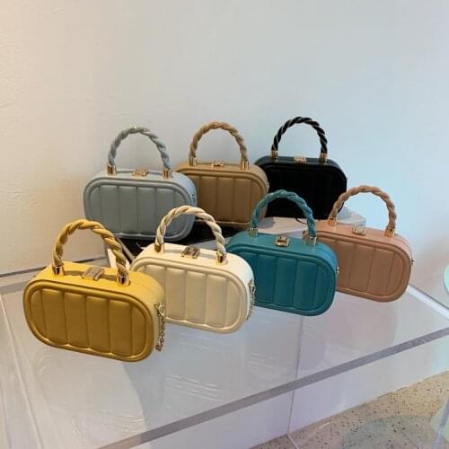 French Niche Western Style Small Bag Female 2021 Summer New Wave Woven Portable Box Bag Chain Shoulder Messenger Bag