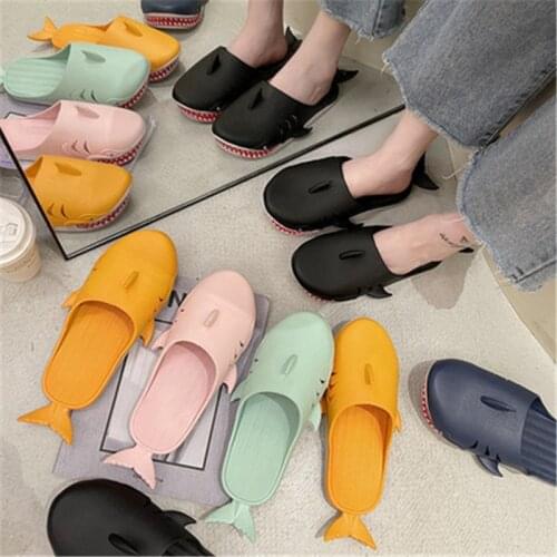 Men Shoes 2021 Summer New Interesting Shark Slipper Wear Resitant Non-slip House Slippers women Teenagers Student Funny Slippers