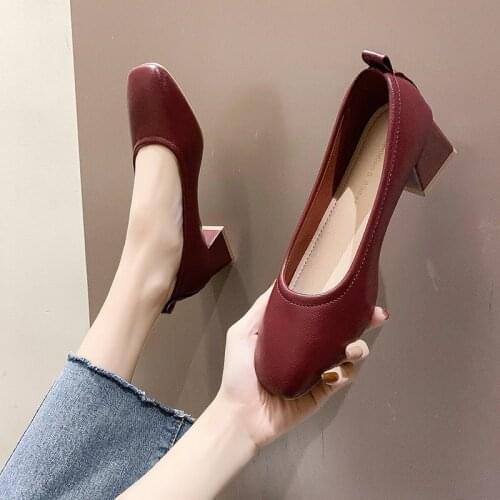 Ladies high heels spring and autumn fashion retro square head shallow mouth mid-heel single shoes temperament large size 35-40