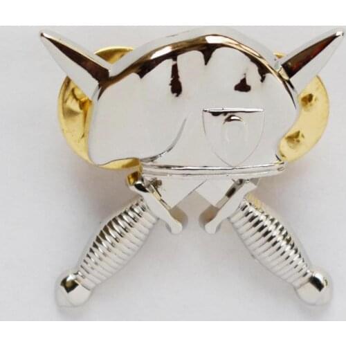 US ARMY SPECIAL FORCES MILITARY PIN HAT BADGE -32193