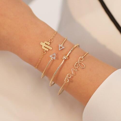 4PCs Crystal Infinity Bracelets Gold 8 Love Letter Star Charm Wrist Chain Bracelets Set for Lover