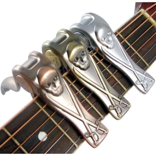 1pcs Skull style Guitar Capo Single Handed Trigger Quick Change Tuner key Clamp for Acoustic Electric Bass Guitar 3 colors