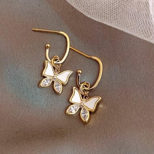 Butterfly pendant temperament high-end atmospheric earrings 2020 new fashion Korean style simple earrings Fashion Stud Earrings