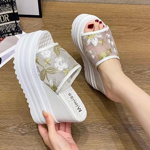 2021 Woman Slippers Summer Platform Ladies Wedges Peep Toe embroidery Slides Female Solid Women Casual Outdoor Shoes Womens